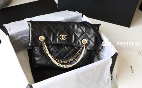 2020秋冬新款Chanel珍珠购物袋
