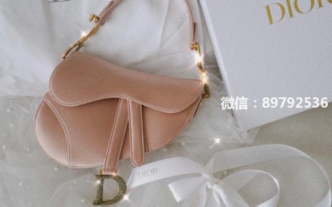 购物分享▪️最Dior的saddle缎面水晶马鞍包