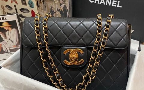 香奈儿羊皮现货！贝嫂同款 Chanel 绝版大金扣包现货 Chanel Classic Flap Bag